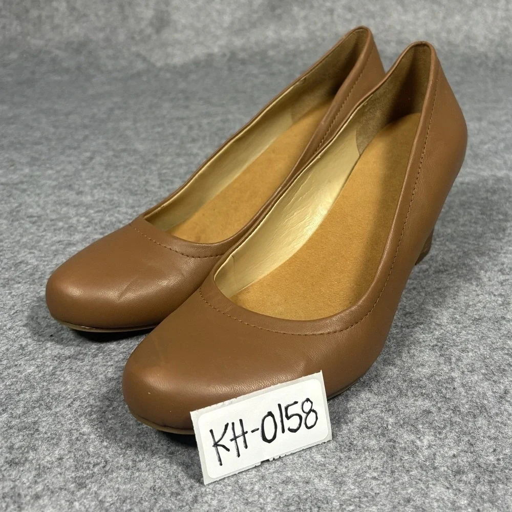 Naturalizer Round Toe Wedge Pumps 8.5 M Tan Leather Comfort Office Shoe‎